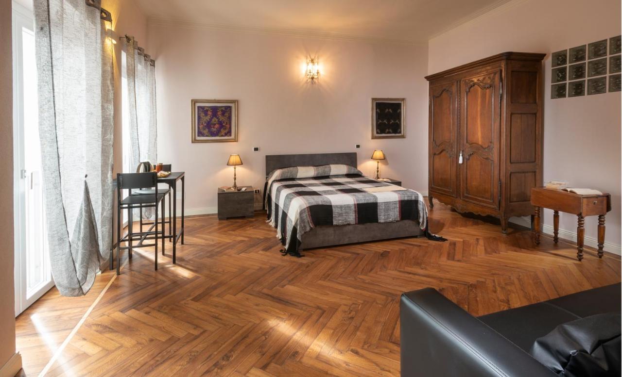 Porte ad Arco Bra Exterior foto