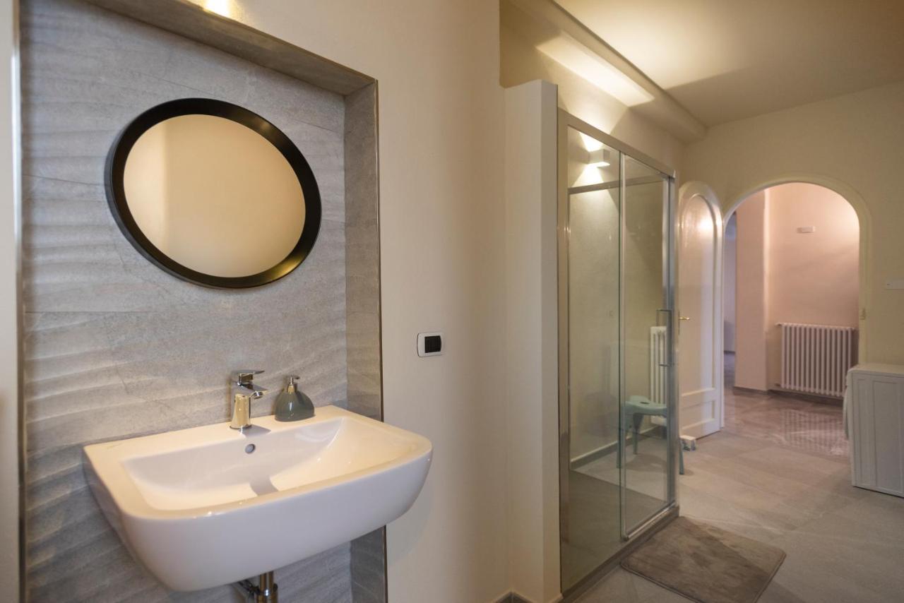 Porte ad Arco Bra Exterior foto