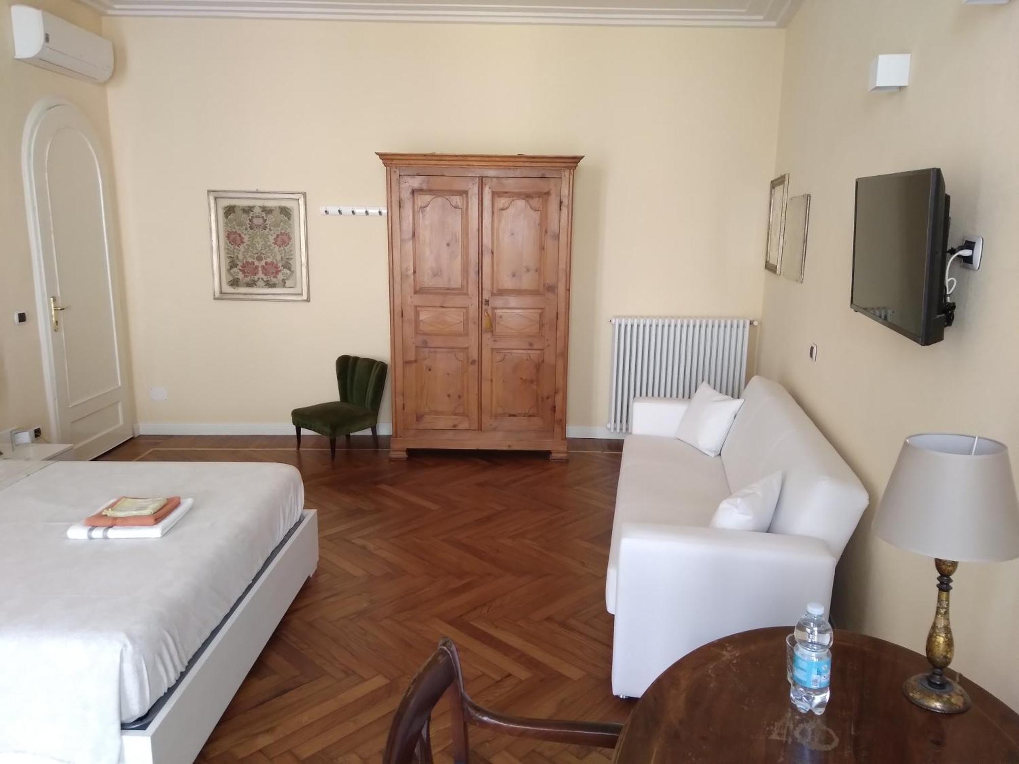 Porte ad Arco Bra Exterior foto